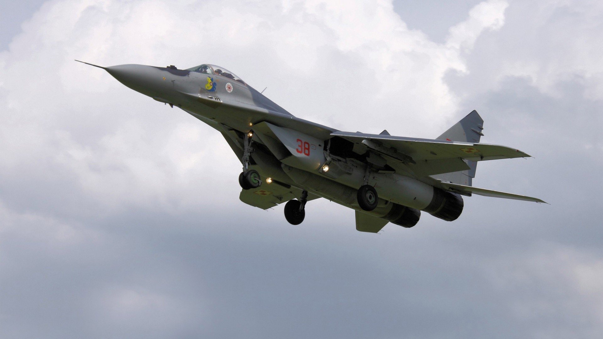 Kaiyun官方登录入口-勇士在季后赛中逆境反击，库里超级三分带队成功翻盘！，勇士库里得分王