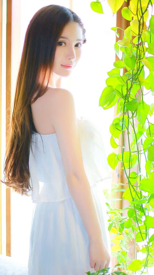 开云体育在线赛事直播-海外车迷：不同国家的赛场狂欢文化揭秘，国外汽车比赛